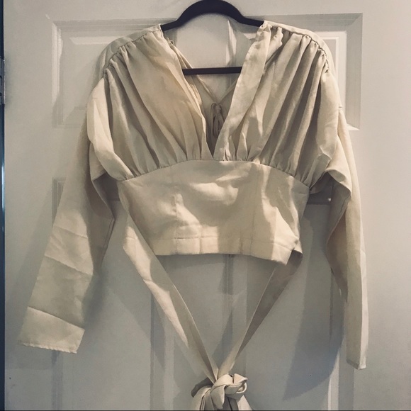 LORNA LUXE 'MADAME ROYALE' PUFF SLEEVE TOP NWT - Picture 4 of 8